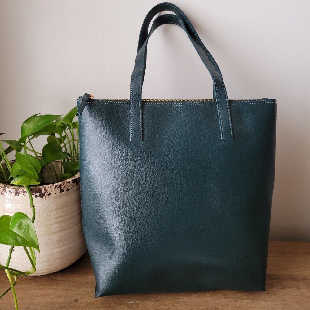 MARK & GRAHAM GENUINE LEATHER MADE IN ITALY FOREST GREEN TOTE LARGE